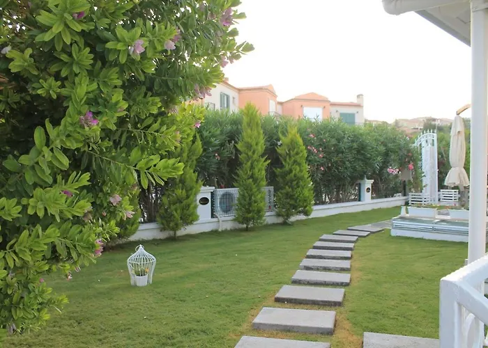 Venezia Hotel *